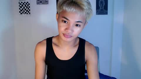 Snapshot of asian_lover05 chatting on July 2026 02:59:01 PM asian_lover05 online show from July 2026 02:59:01 PM