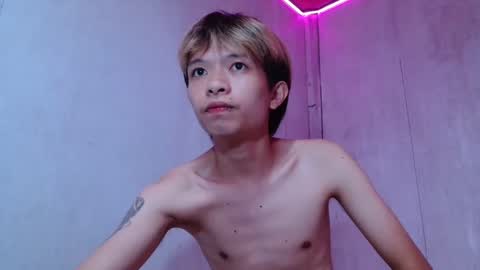 Snapshot of asian_macky chatting on April 2026 01:09:02 PM asian_macky online show from April 2026 01:09:02 PM