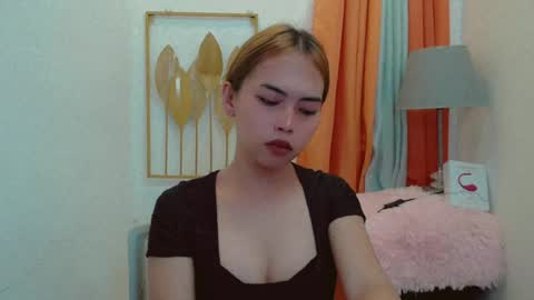 Snapshot of asian_pinay_oldlover chatting on June 2026 10:43:01 PM Angel online show from June 2026 10:43:01 PM