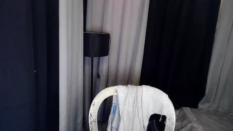 Snapshot of asian_suteishi chatting on October 2025 09:52:01 AM stacey online show from October 2025 09:52:01 AM