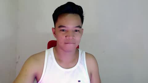Snapshot of asianash18 chatting on April 2026 12:52:02 PM ASH online show from April 2026 12:52:02 PM