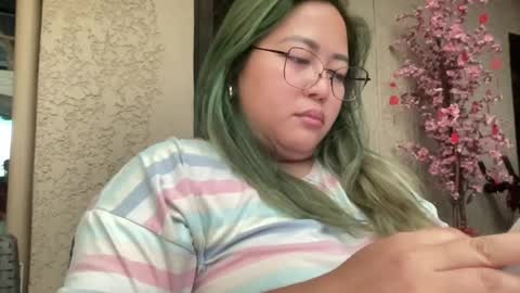 Snapshot of asianbunny10 chatting on June 2026 09:50:02 PM Curvy online show from June 2026 09:50:02 PM