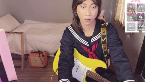 Emi online show from December 2024 04:23:02 AM