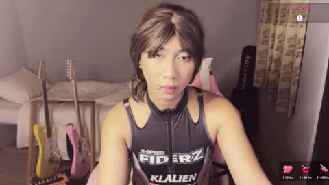 Emi online show from February 2025 04:31:02 PM