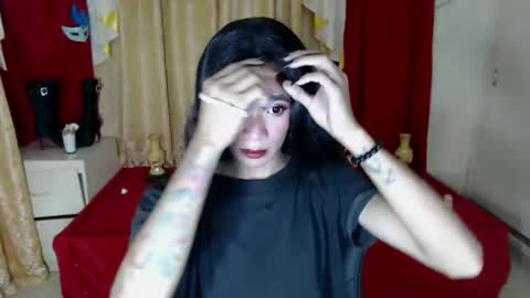 PRINCESS online show from November 2025 08:00:01 PM