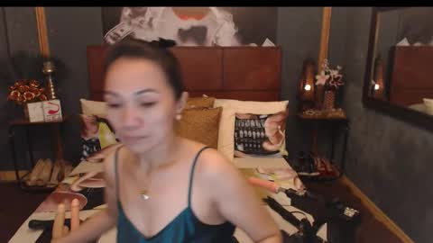 Snapshot of asianhotjasmin chatting on May 2026 11:32:01 PM asianhotjasmin online show from May 2026 11:32:01 PM