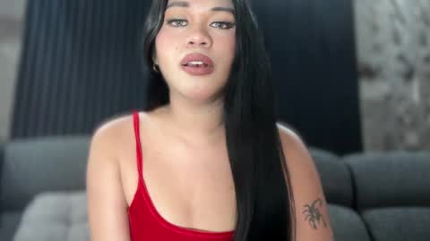 JULIA online show from April 2026 06:35:02 AM