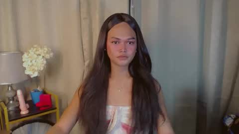 Kianna online show from November 2025 09:45:01 AM