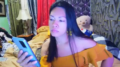 Sofia online show from January 2025 01:09:01 PM