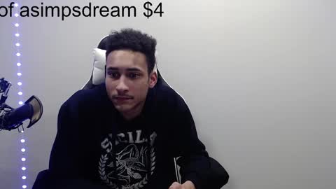 Snapshot of asimpsdream chatting on February 2025 03:22:01 AM asimpsdream online show from February 2025 03:22:01 AM