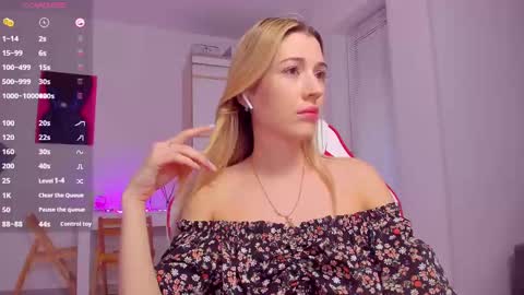 Caroline online show from March 2025 03:27:02 PM