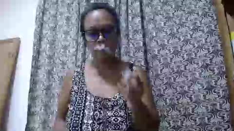 Snapshot of aslanne chatting on April 2026 06:42:02 PM aslanne online show from April 2026 06:42:02 PM