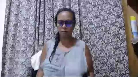 Snapshot of aslanne chatting on April 2026 07:04:01 PM aslanne online show from April 2026 07:04:01 PM