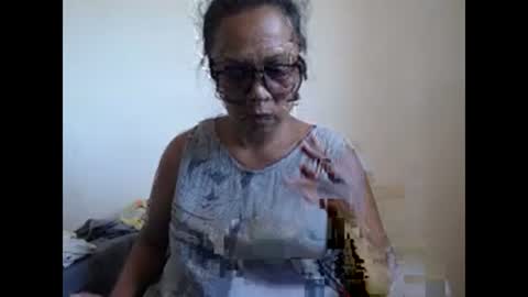 Snapshot of aslanne chatting on April 2026 08:02:02 AM aslanne online show from April 2026 08:02:02 AM