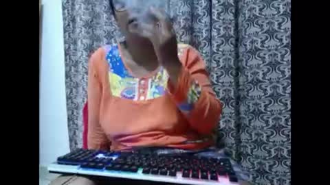 Snapshot of aslanne chatting on April 2026 08:39:01 PM aslanne online show from April 2026 08:39:01 PM