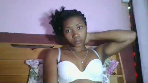 Snapshot of asmiraa chatting on January 2026 05:22:02 AM asmiraa online show from January 2026 05:22:02 AM