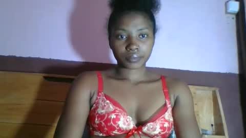 Snapshot of asmiraa chatting on February 2026 06:50:01 PM asmiraa online show from February 2026 06:50:01 PM