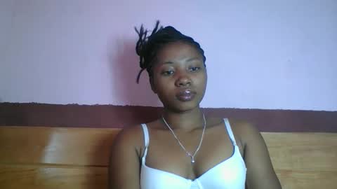 asmiraa online show from March 2026 10:07:01 AM