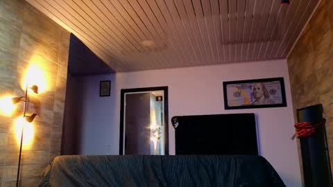 Asmodeo  -   online show from October 2025 08:37:01 AM