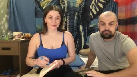 aspenandlink online show from October 2025 05:10:01 AM