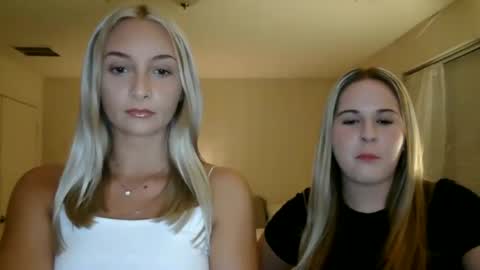 Aspen Aries online show from December 2024 12:44:01 AM