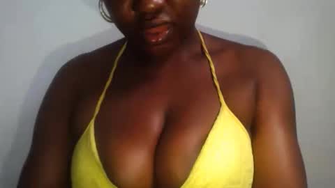 Snapshot of ass_elbonypussy chatting on May 2026 10:36:01 AM ass_elbonypussy online show from May 2026 10:36:01 AM