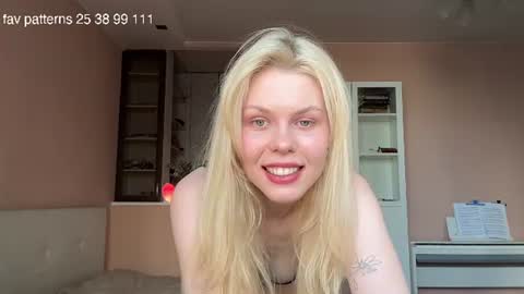 Snapshot of ass_latte chatting on June 2026 04:05:01 PM Sasha online show from June 2026 04:05:01 PM