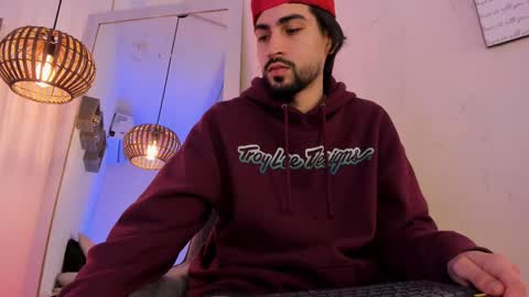 Snapshot of assmoddeus chatting on December 2024 03:33:01 PM Asmodeus online show from December 2024 03:33:01 PM