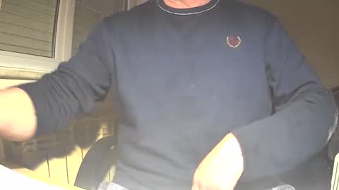 Snapshot of astelover chatting on December 2024 04:27:02 PM astelover online show from December 2024 04:27:02 PM