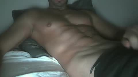 Aston online show from December 2025 05:15:02 AM