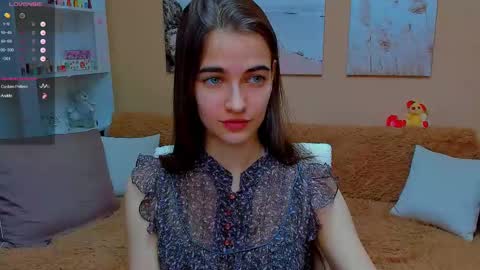 Snapshot of astorianight chatting on February 2025 12:28:01 PM Astoria online show from February 2025 12:28:01 PM