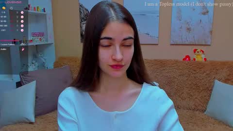 Snapshot of astorianight chatting on February 2025 10:33:02 AM Astoria online show from February 2025 10:33:02 AM