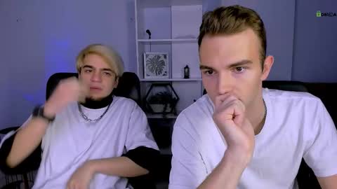 astren online show from November 2025 01:10:02 PM