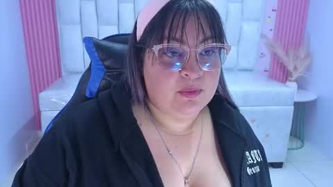 astrid1_s online show from March 2026 03:34:02 AM