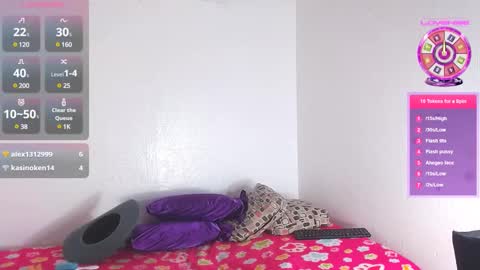 Snapshot of astridvagina18 chatting on February 2025 05:31:01 PM ASTRID online show from February 2025 05:31:01 PM