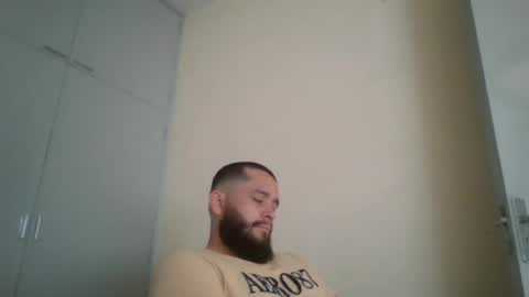 Snapshot of astro_boy_01 chatting on May 2026 08:57:02 PM astro_boy_01 online show from May 2026 08:57:02 PM