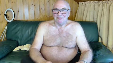 asusandy online show from February 2025 01:10:02 PM