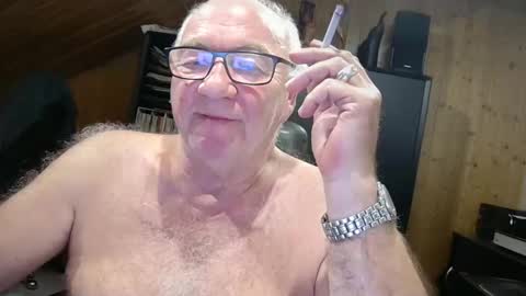 asusandy online show from January 2026 12:13:02 AM