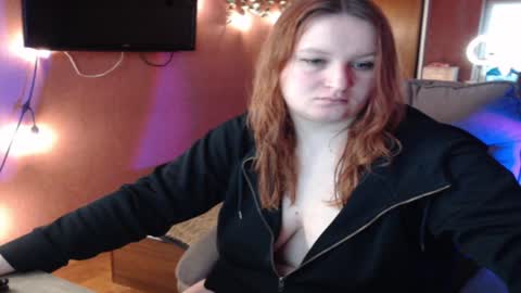 Snapshot of asya4u chatting on December 2024 12:13:01 PM Asya online show from December 2024 12:13:01 PM