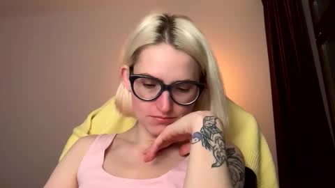asya_new online show from October 2025 04:16:01 PM