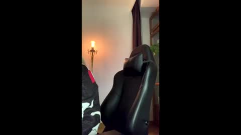 Snapshot of asya_new chatting on November 2025 04:01:02 PM asya_new online show from November 2025 04:01:02 PM