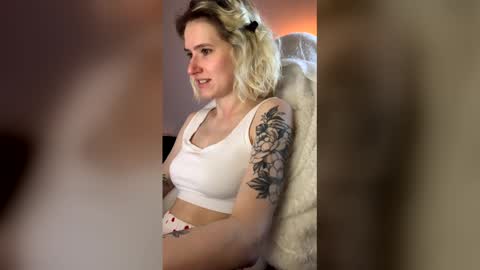 Snapshot of asya_new chatting on January 2026 09:58:02 AM asya_new online show from January 2026 09:58:02 AM