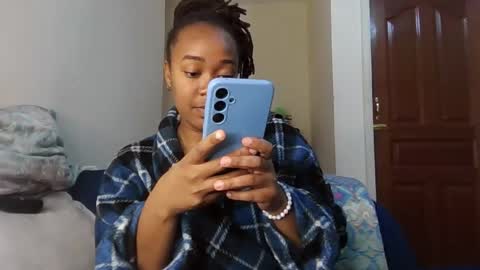 Snapshot of atara_seren chatting on June 2026 01:44:01 PM atara_seren online show from June 2026 01:44:01 PM