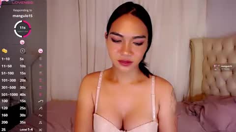 Sam online show from November 2025 07:40:03 PM