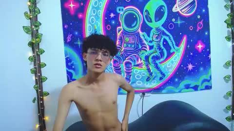 atena_hot29 online show from December 2025 07:53:01 PM