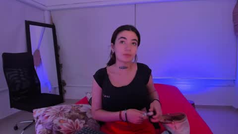 Atenea online show from October 2025 04:10:01 AM