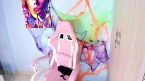 Snapshot of athenea__fox chatting on October 2025 11:55:01 AM athenea__fox online show from October 2025 11:55:01 AM