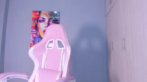 Snapshot of athenea__fox chatting on November 2025 11:44:01 AM athenea__fox online show from November 2025 11:44:01 AM