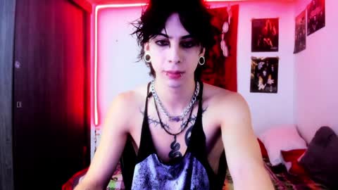 athenauwu online show from December 2024 07:04:01 AM