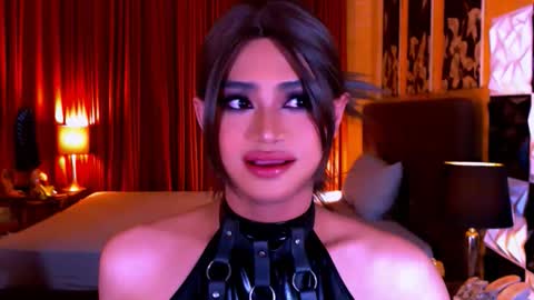 athisamoore online show from December 2025 08:37:02 PM